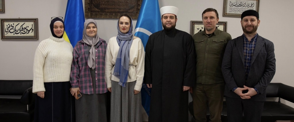 У головній мечеті ДУМУ «Умма» відбулася зустріч із Нобелівською лауреаткою