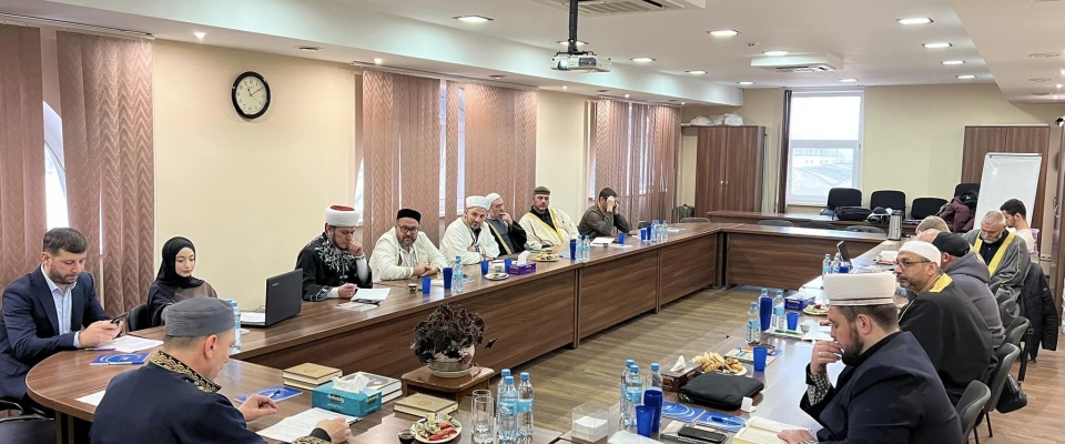 6 листопада в Ісламському культурному центрі Києва відбулися загальні збори за участю повноважних представників двадцятьох релігійних громад ДУМУ «Умма».