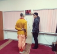 Очільник вайшнавської громади в гостях в мечеті ІКЦ Дніпра